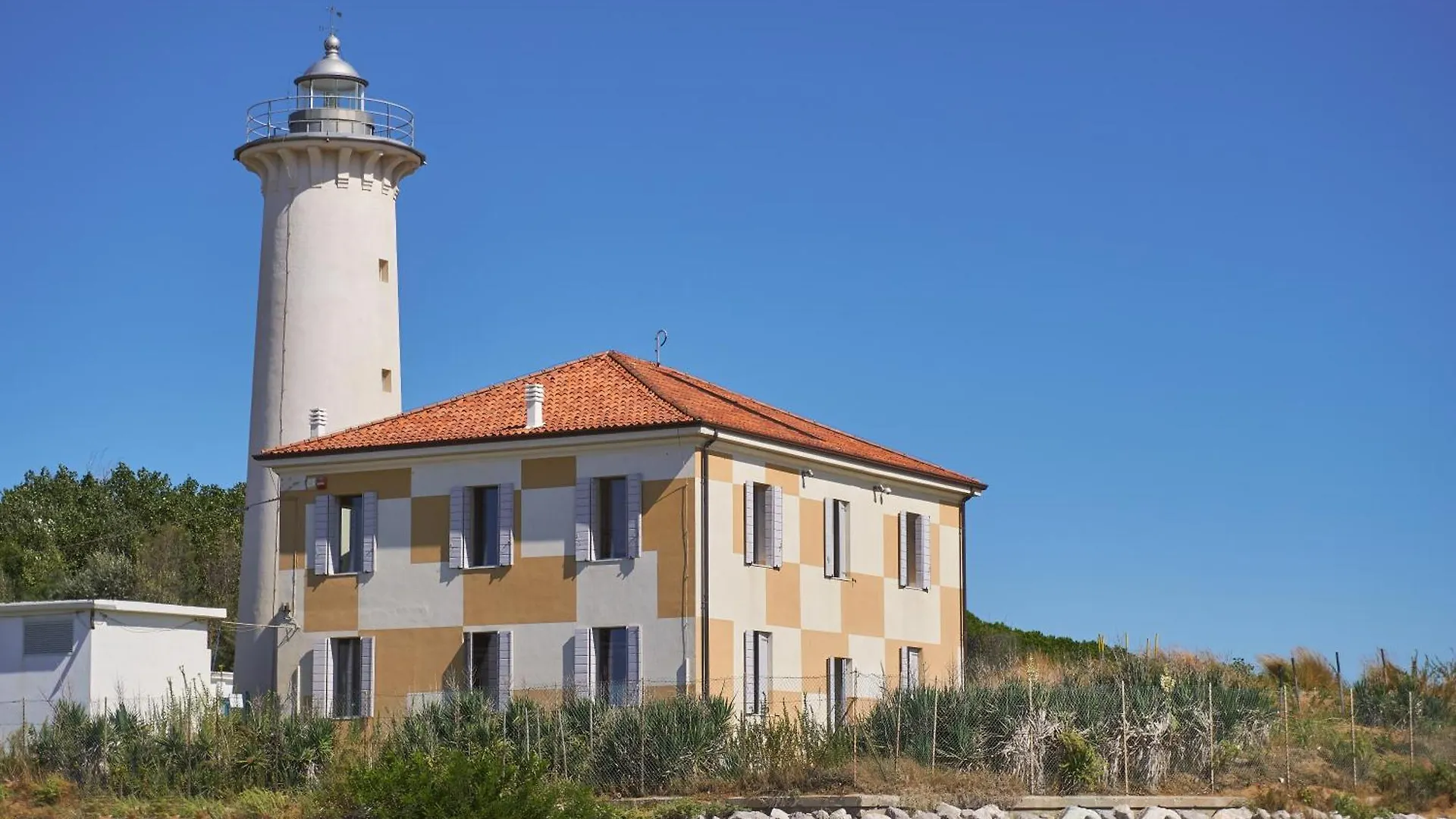 Beautiful Apartment With Sea View - Including Beach Place By Beahost Rentals Bibione Italy