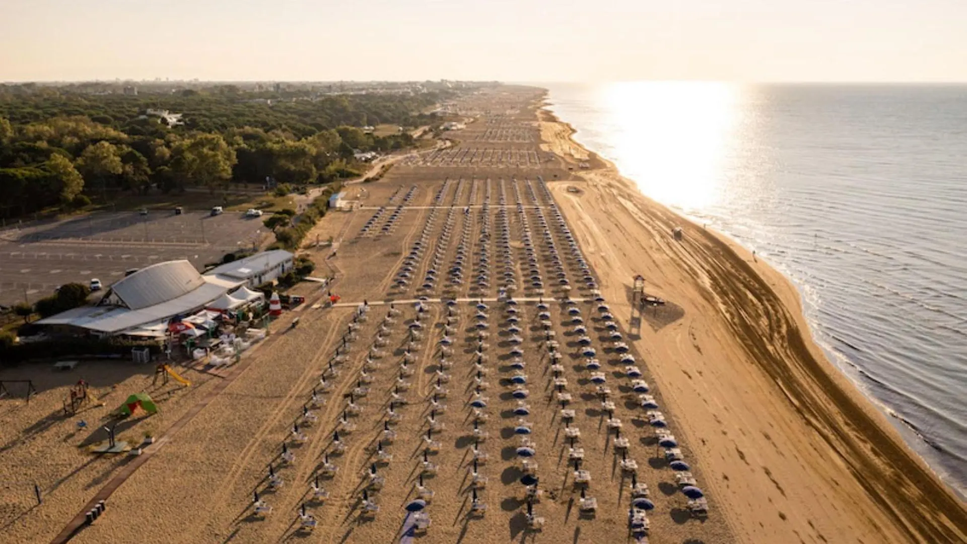 Beautiful Apartment With Sea View - Including Beach Place By Beahost Rentals Bibione