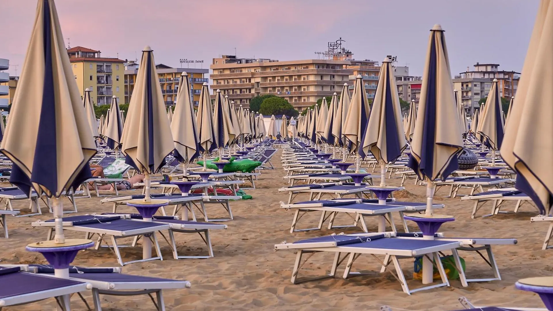 Beautiful Apartment With Sea View - Including Beach Place By Beahost Rentals Bibione